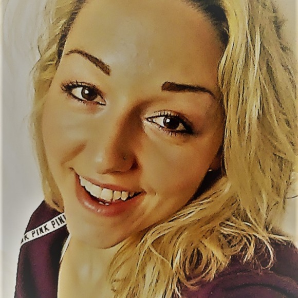 Meet your Posher, Kalin - Picture 2 of 2